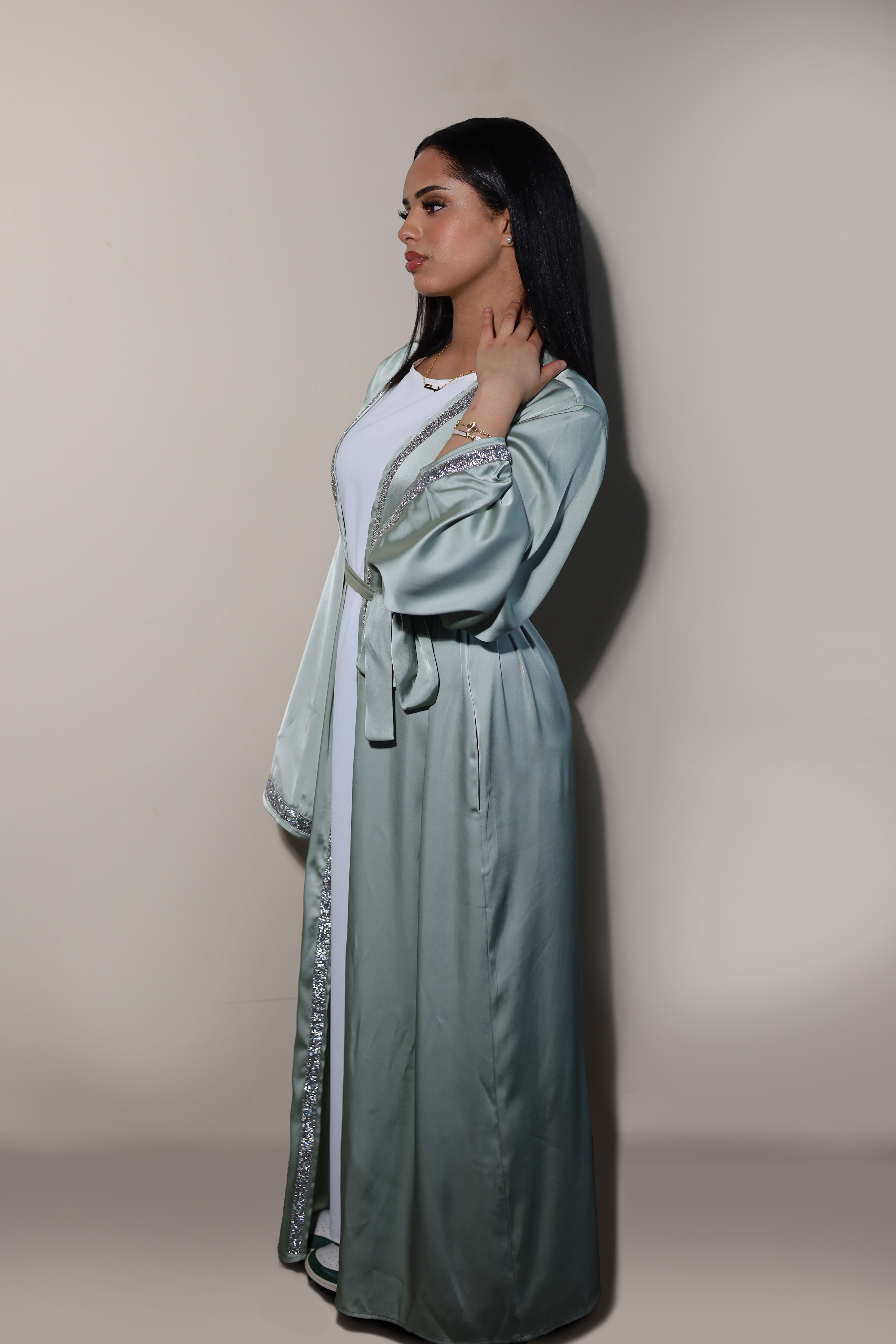 DUBAI ABAYA - SATIN LIGHT GREEN