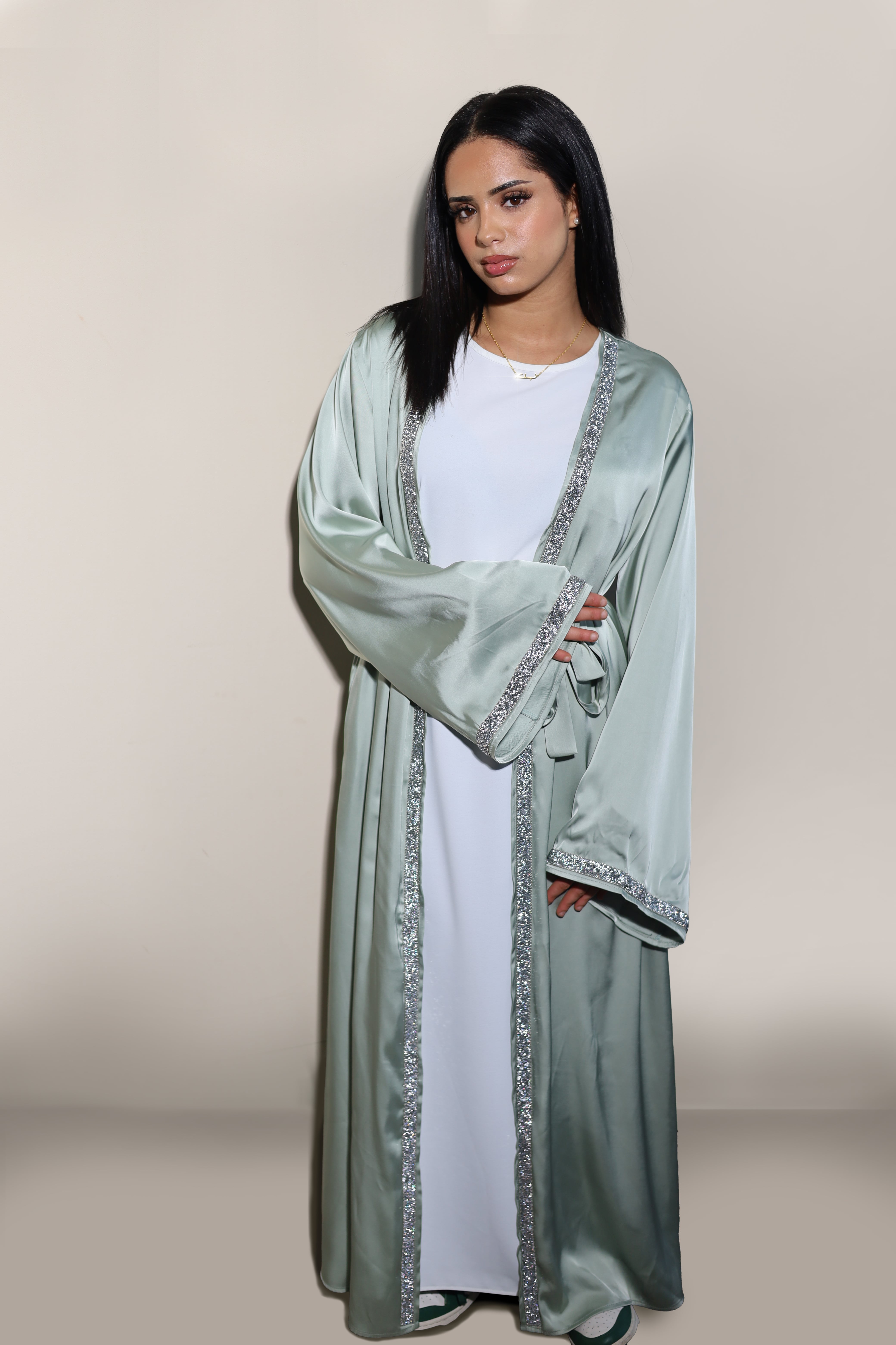 DUBAI ABAYA - SATIN LIGHT GREEN