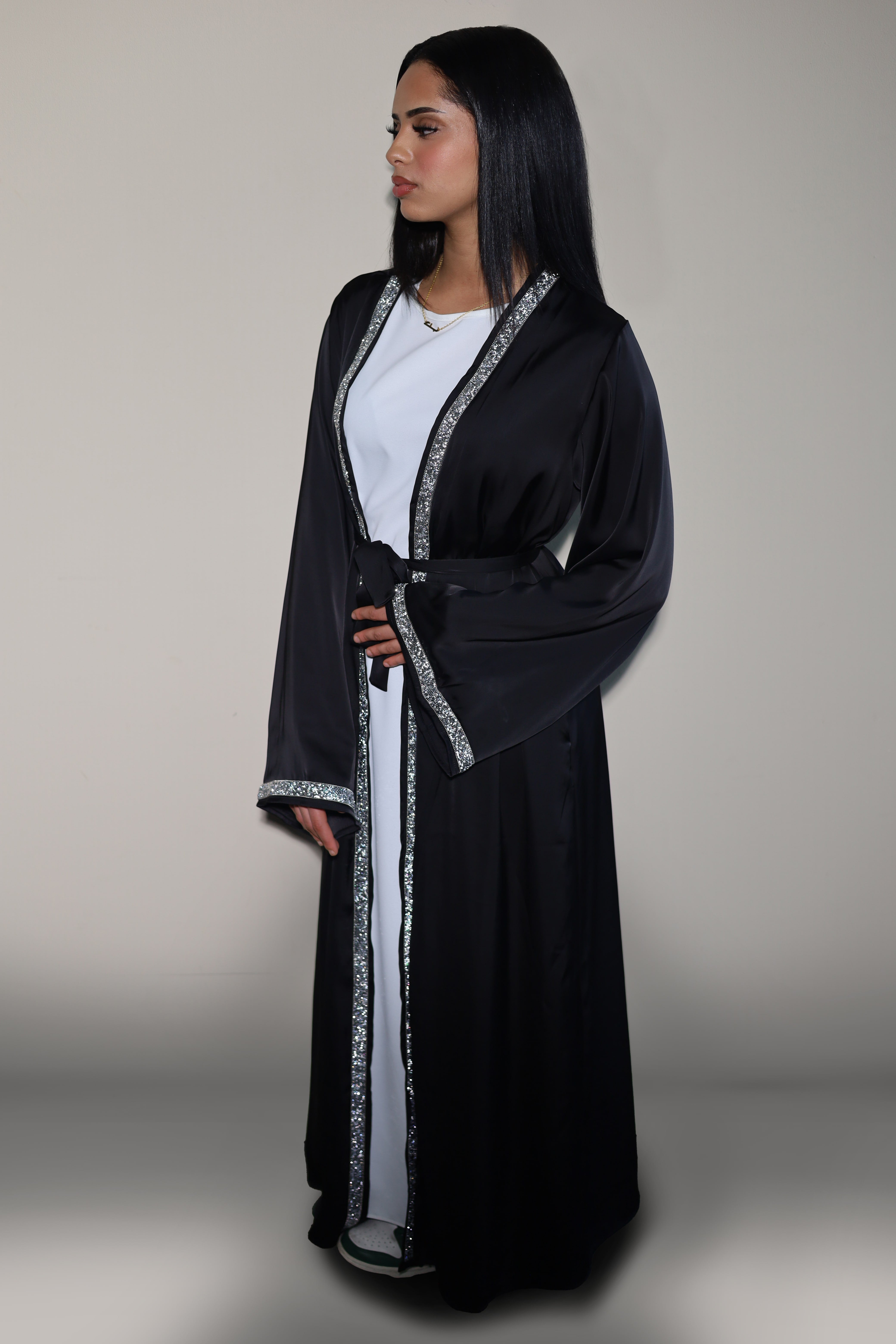 DUBAI ABAYA - SATIN ARABIAN BLACK